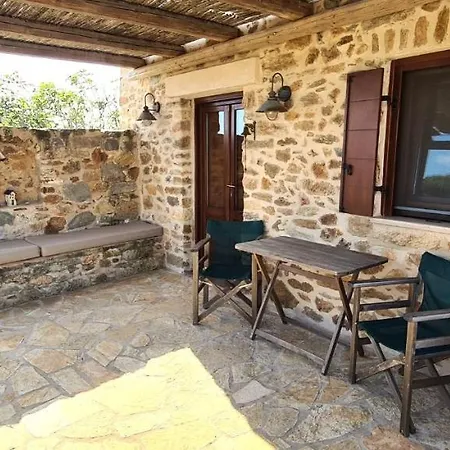 The Stone House Semesterbostad Potamos (Kythira)