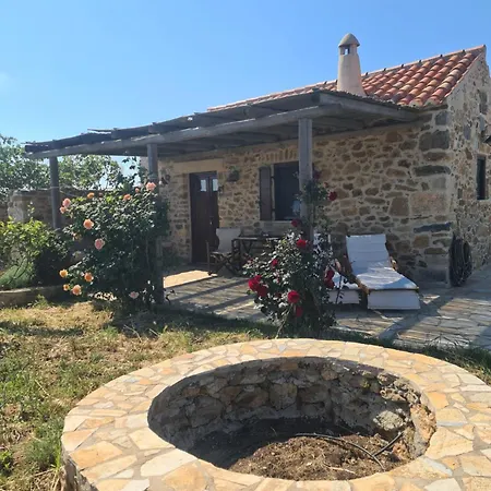 The Stone House Casa de Férias *